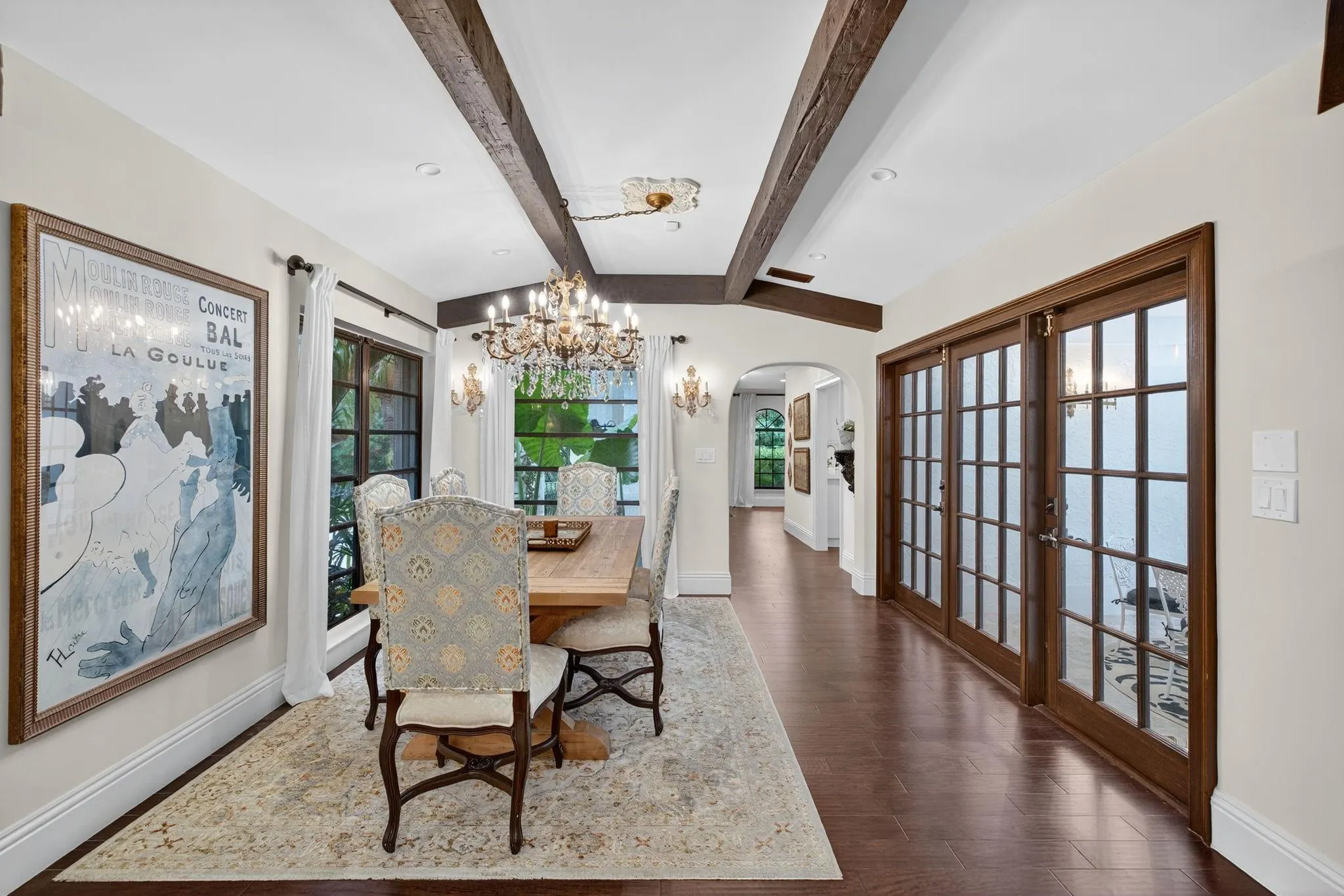 2616 Acacia Court