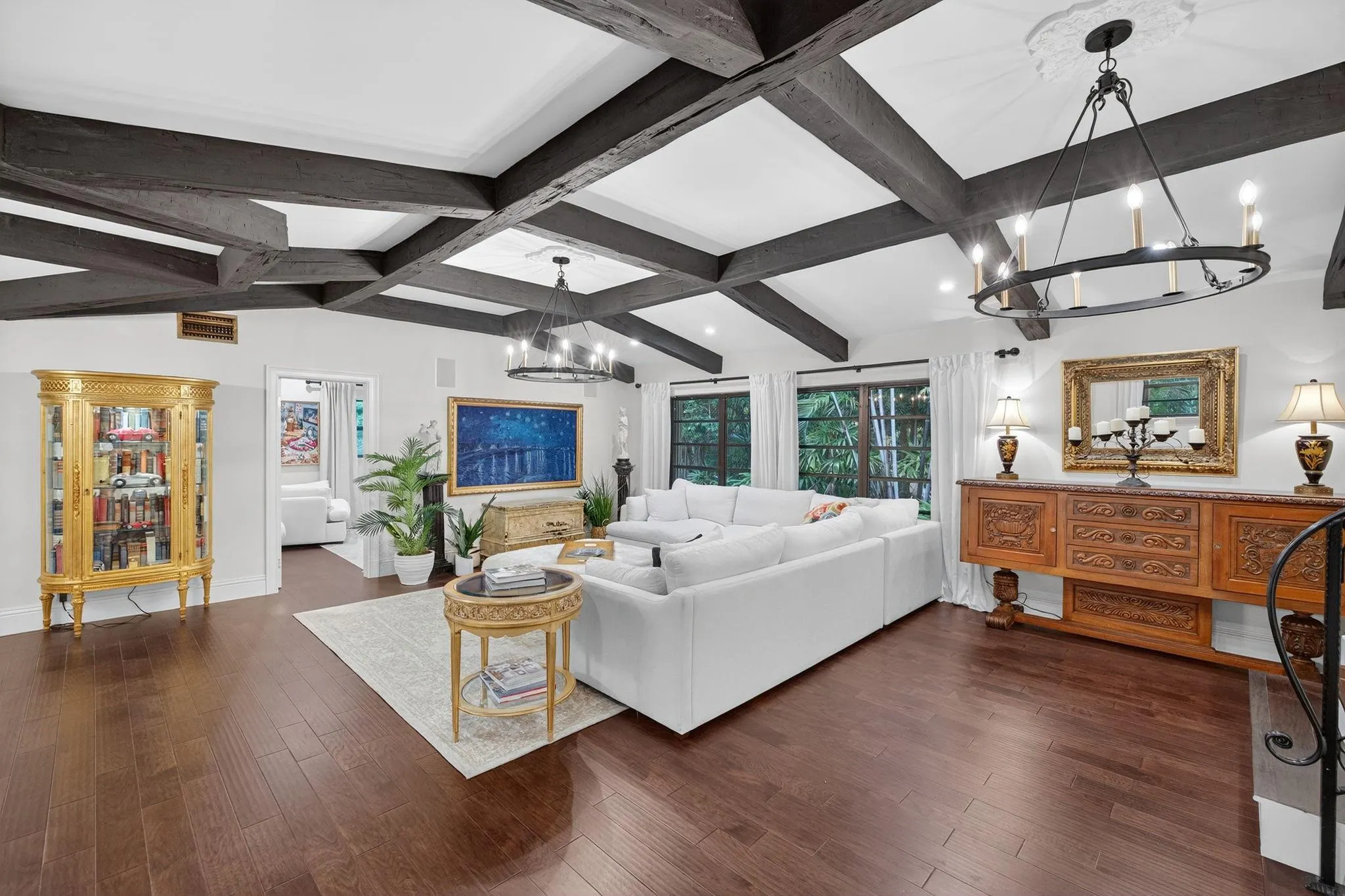 2616 Acacia Court