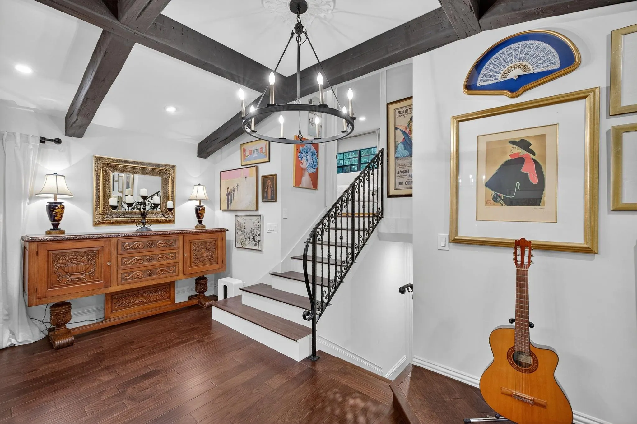2616 Acacia Court