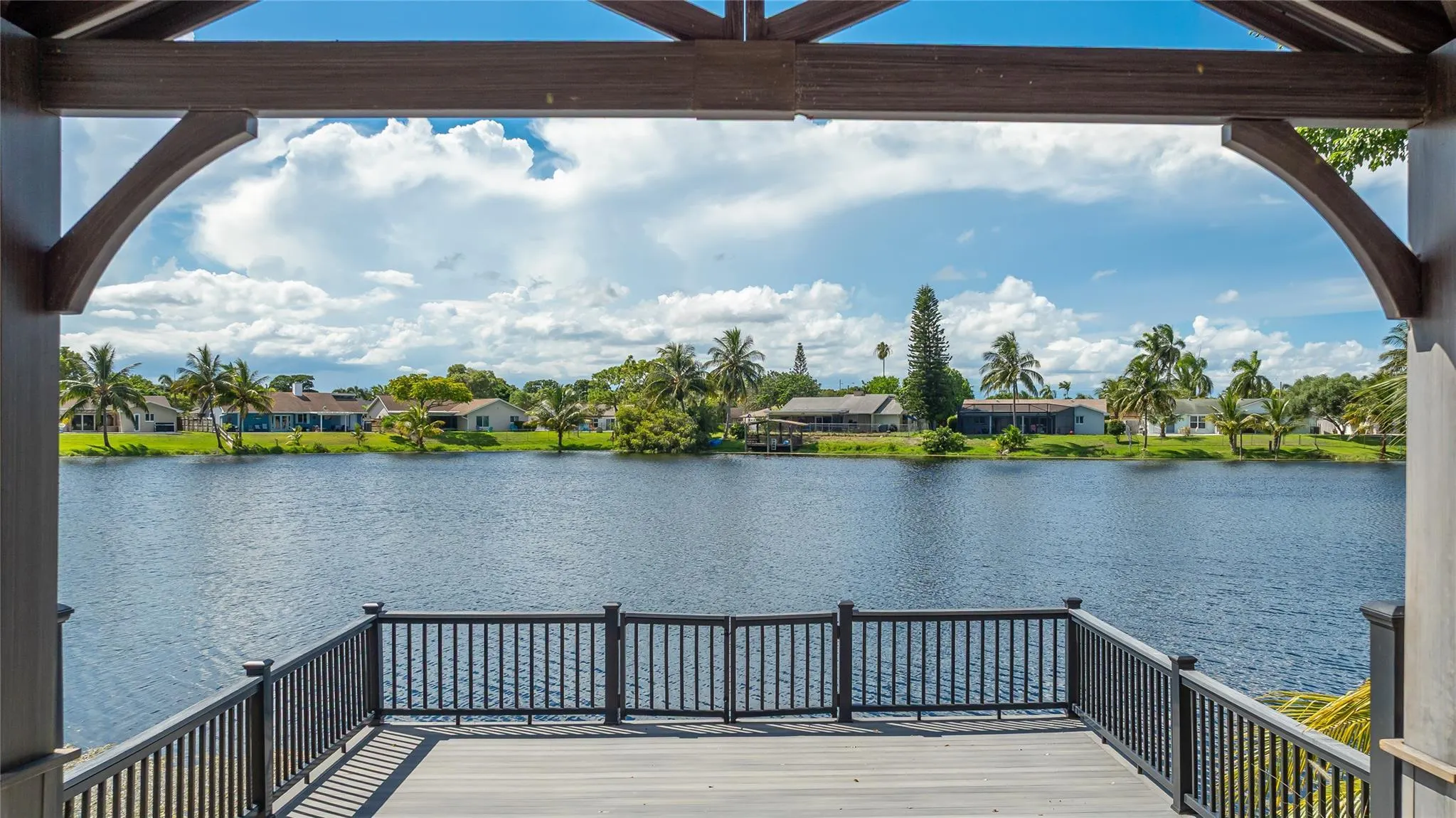 2557 SW 14th Ct