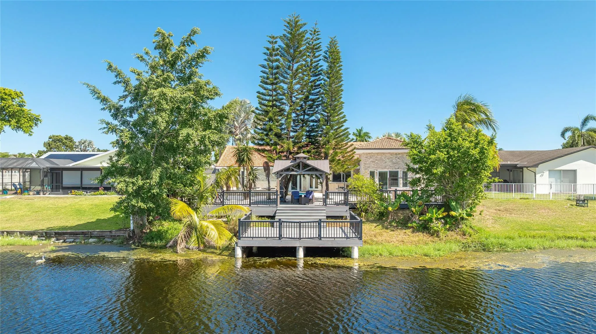 2557 SW 14th Ct