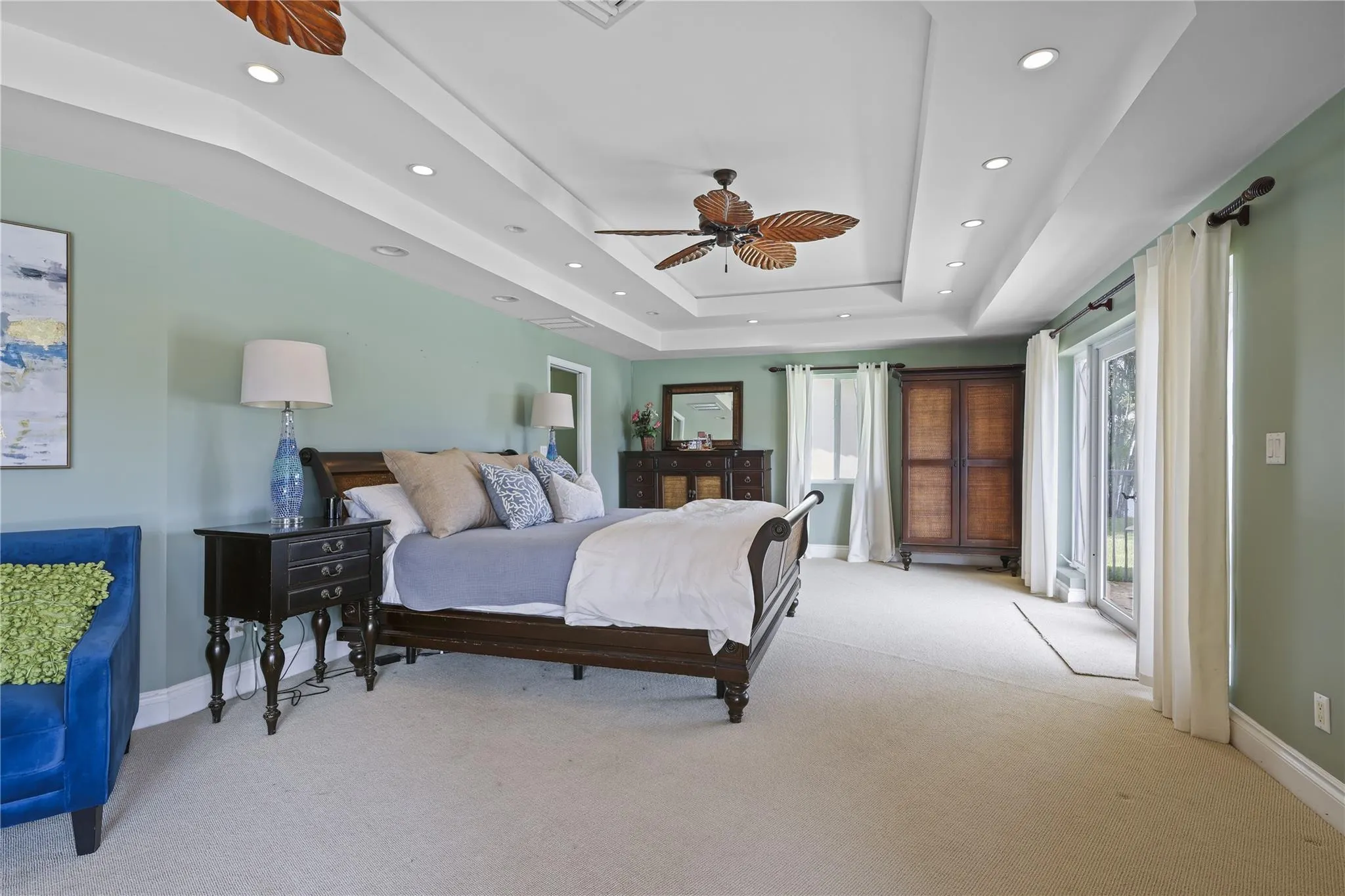 1925 Coral Gardens Dr