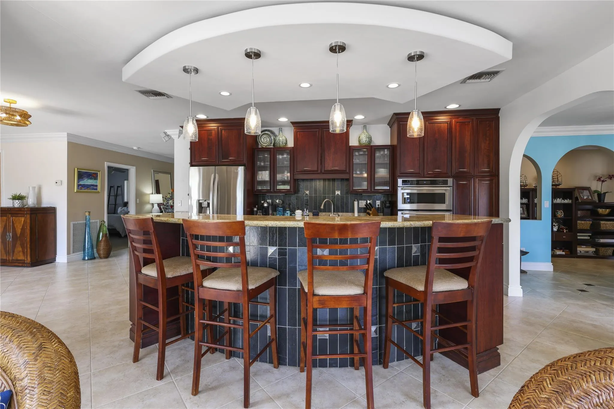1925 Coral Gardens Dr