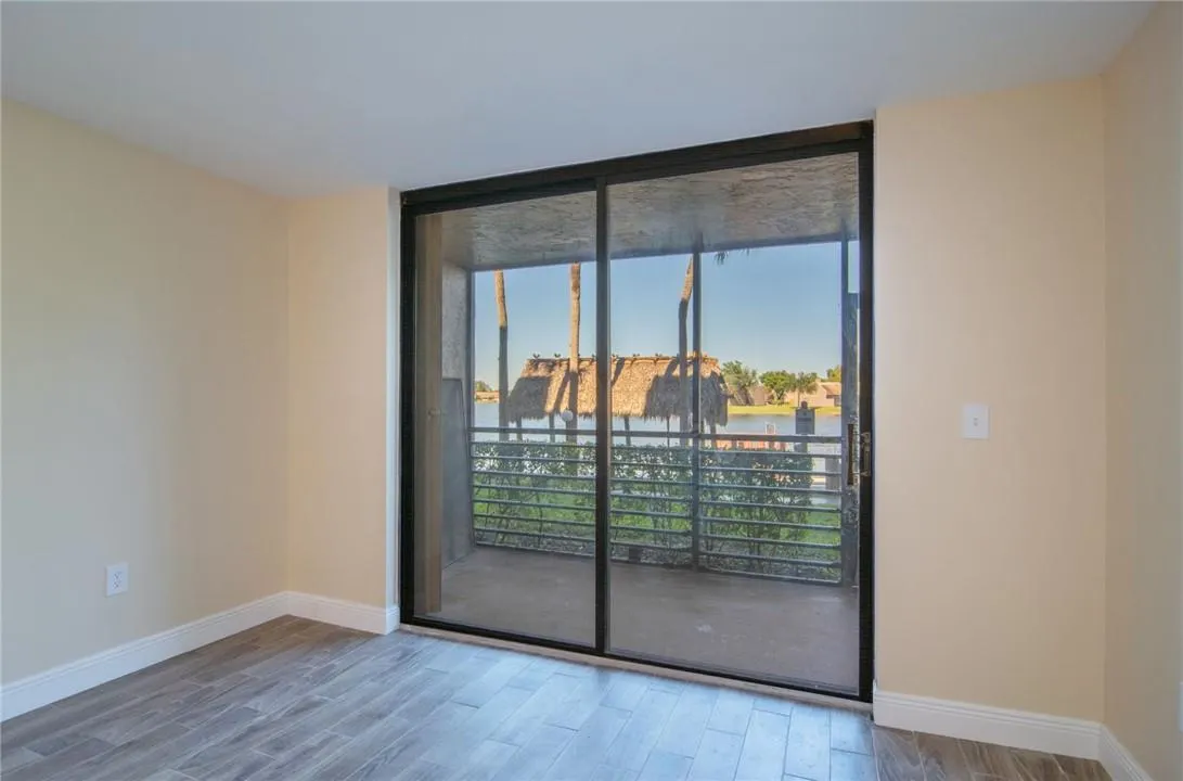 1100 Colony Point Cir, #105