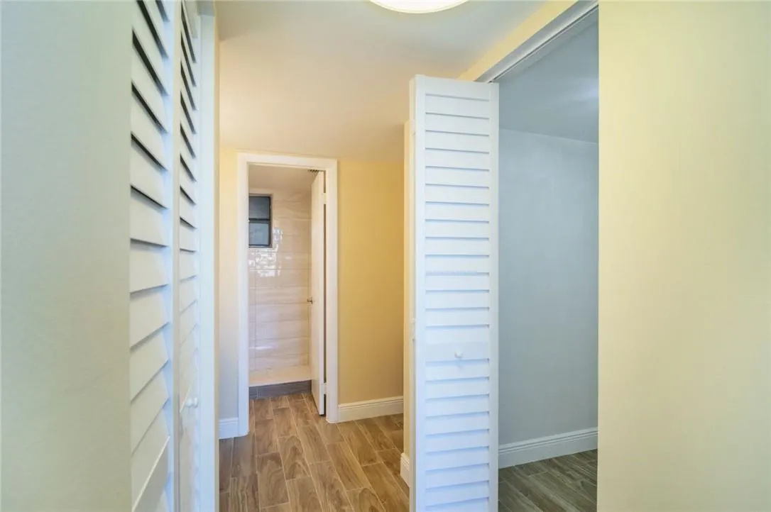 1100 Colony Point Cir, #105