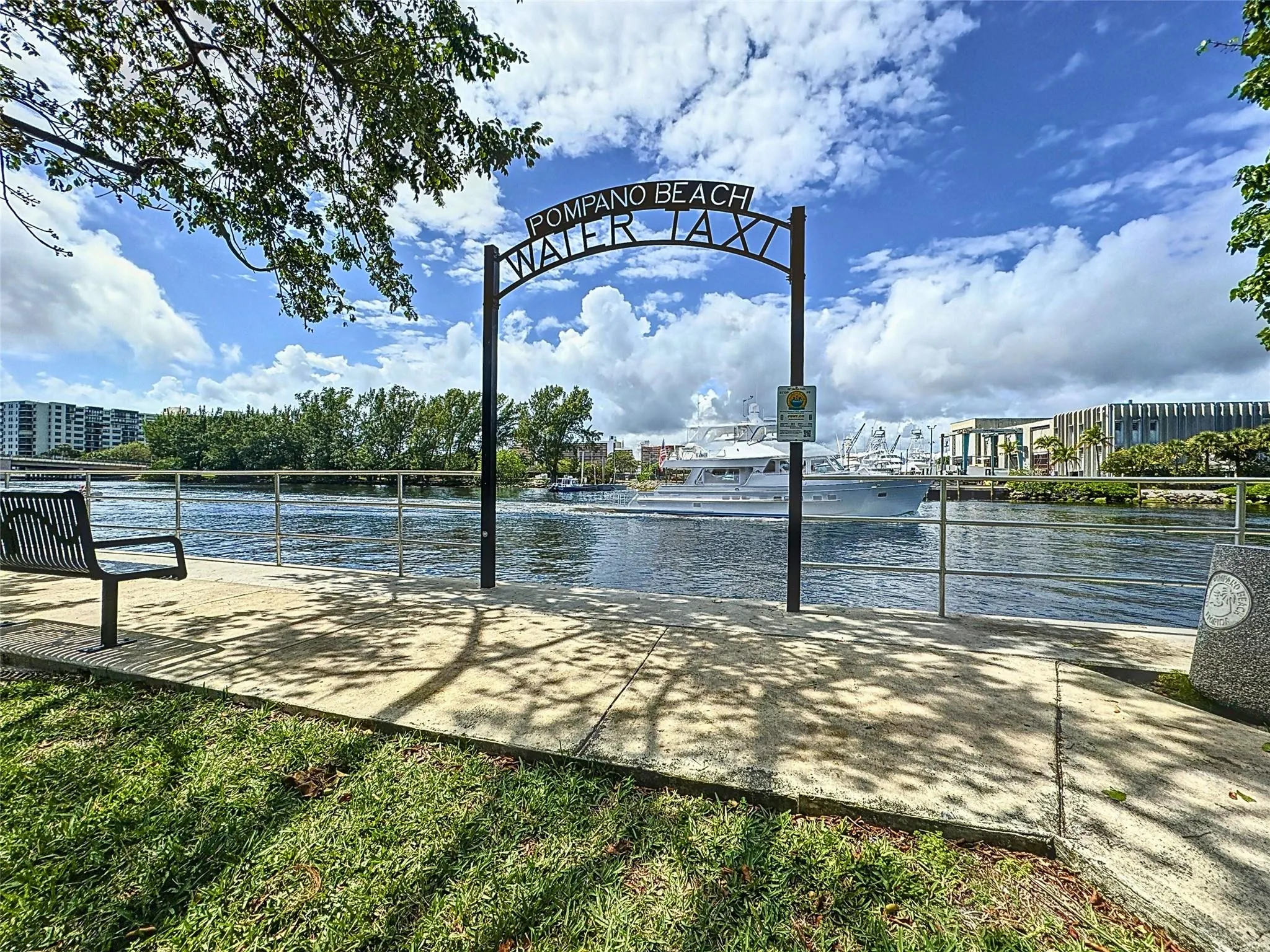 1505 N Riverside Drive, #1106