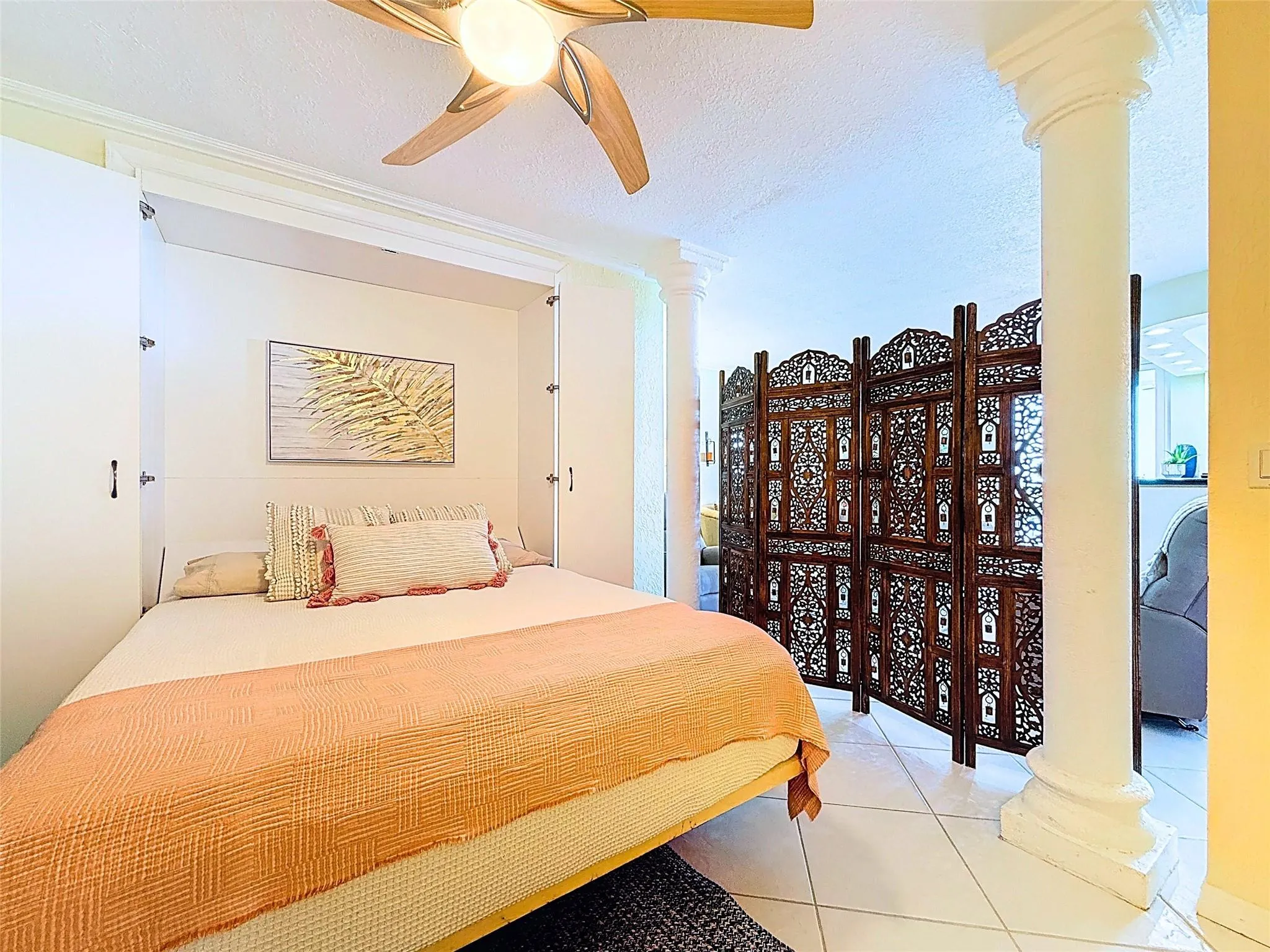 1505 N Riverside Drive, #1106