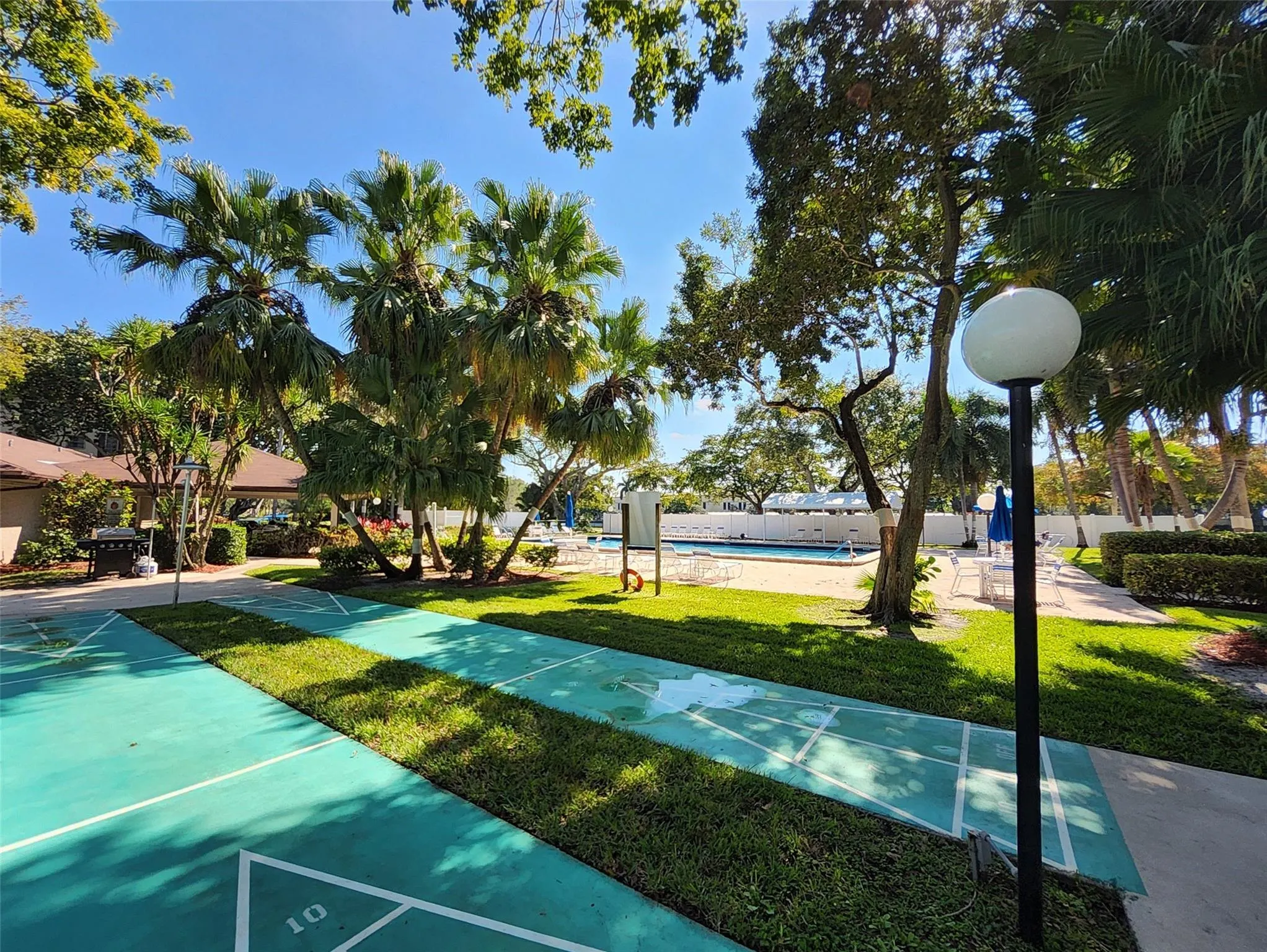3151 S Palm Aire Dr, #301