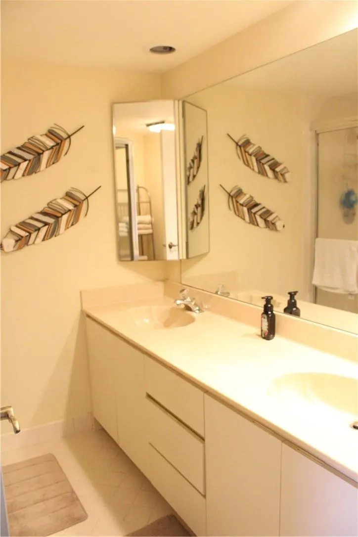 2544 SW 15th St, #2544