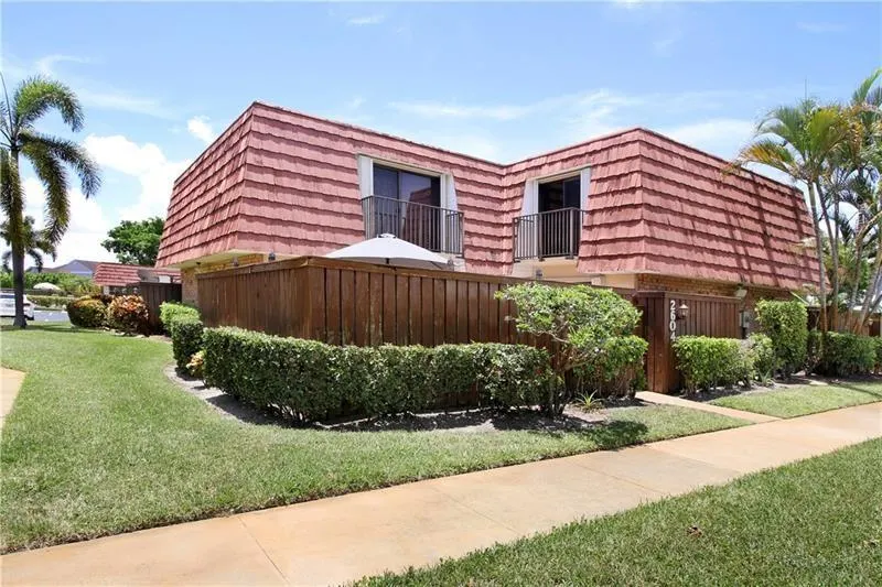2544 SW 15th St, #2544