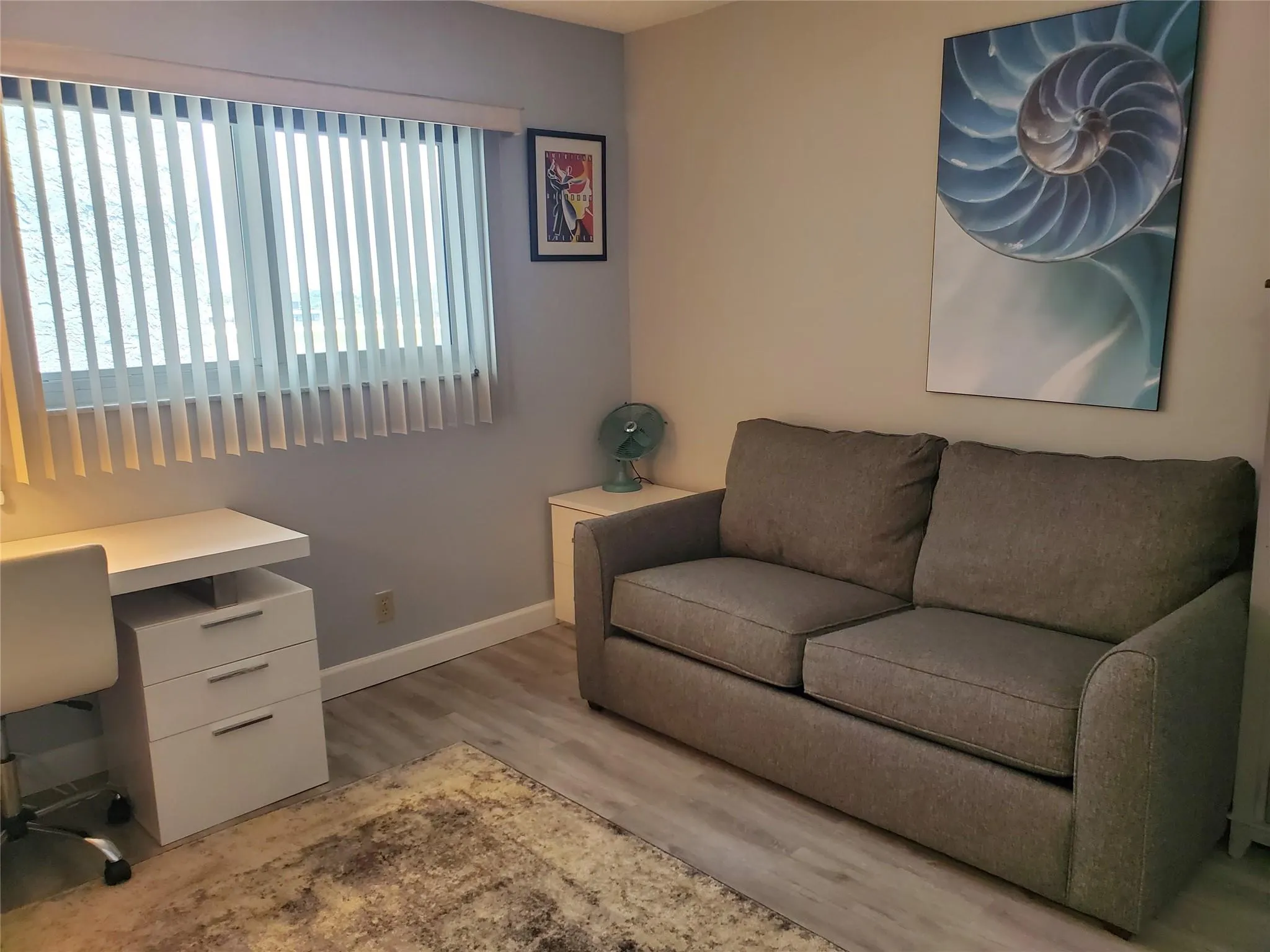 2220 N Cypress Bend Dr, #405