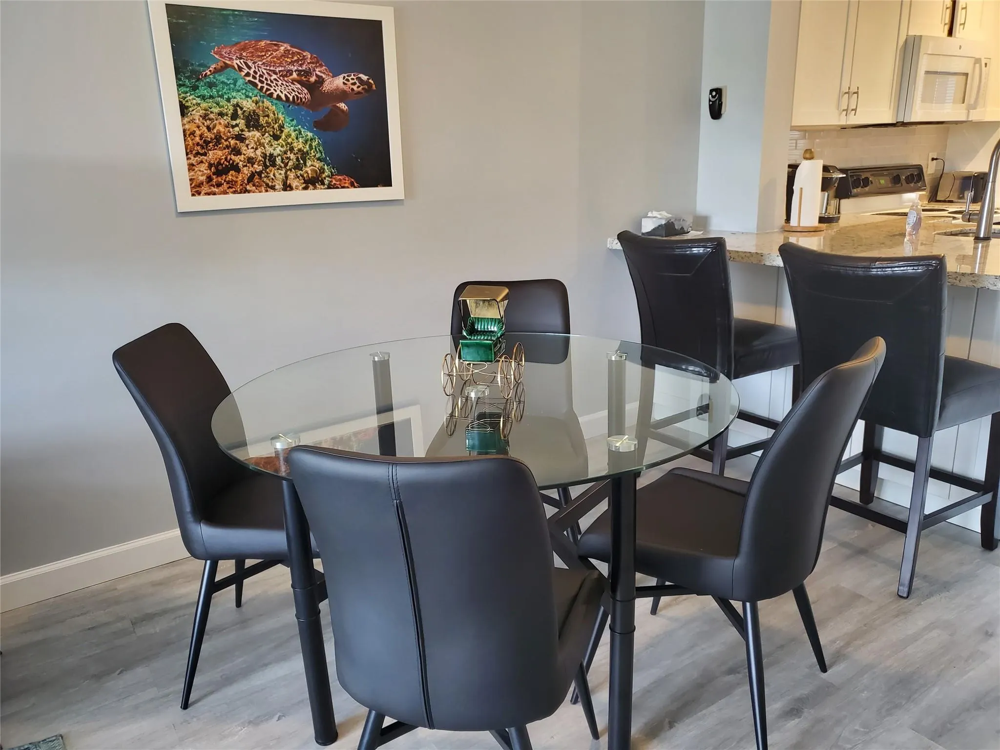 2220 N Cypress Bend Dr, #405