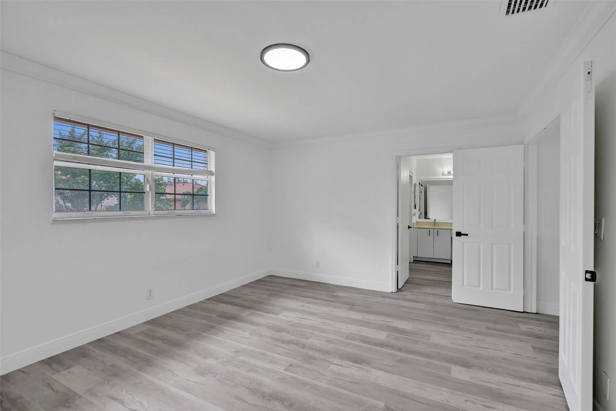 8500 NW 57th Dr