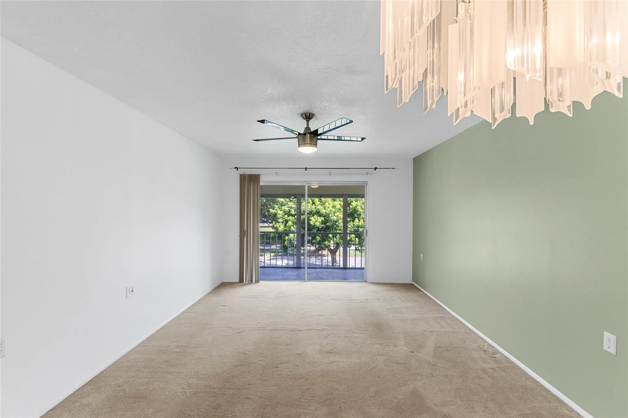 2701 Nassau Bnd, #D2