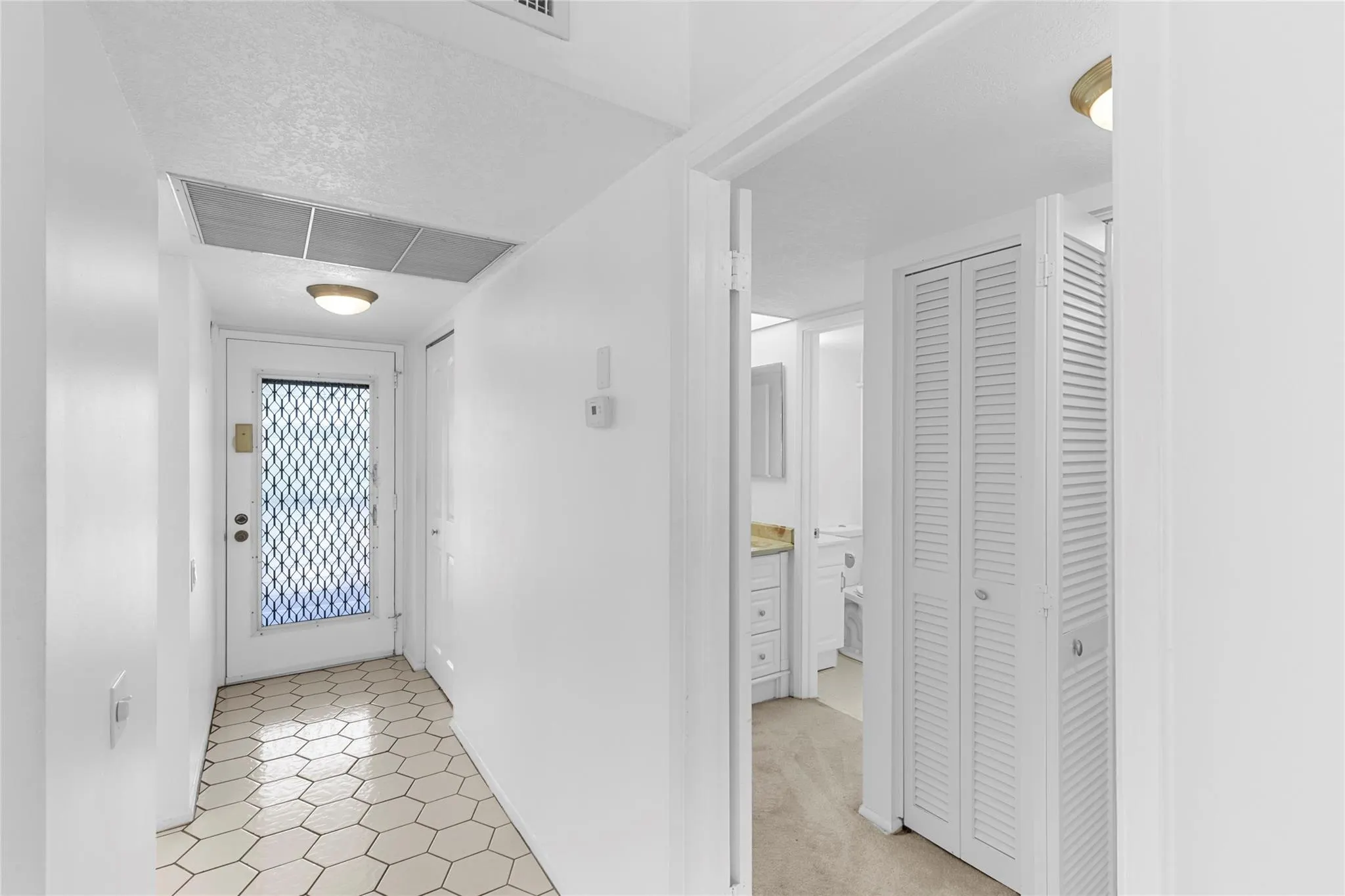 2701 Nassau Bnd, #D2
