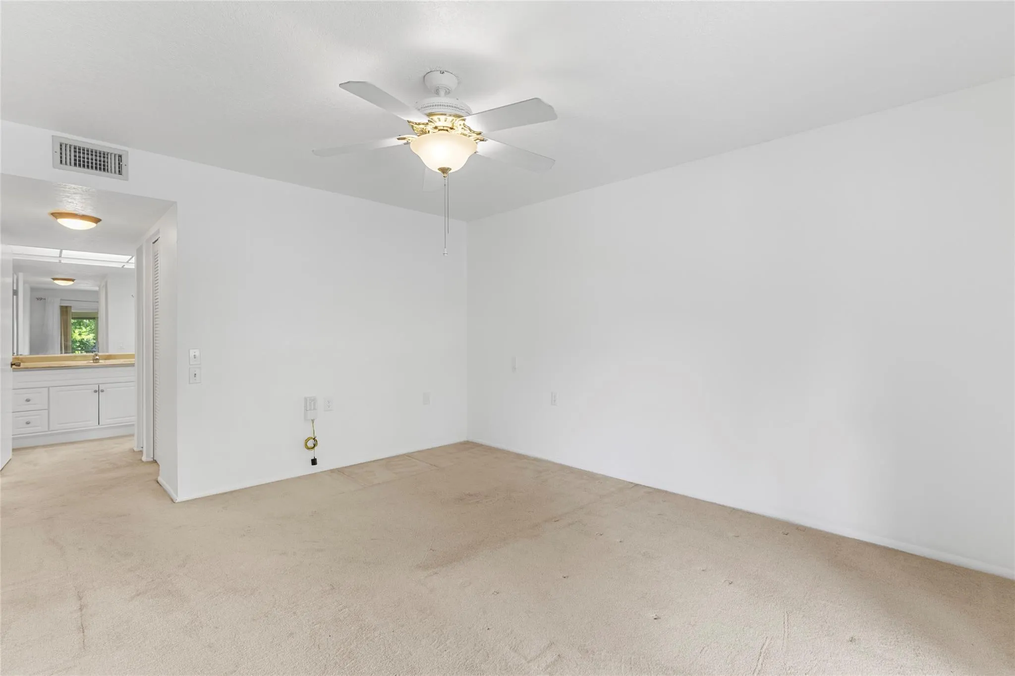 2701 Nassau Bnd, #D2