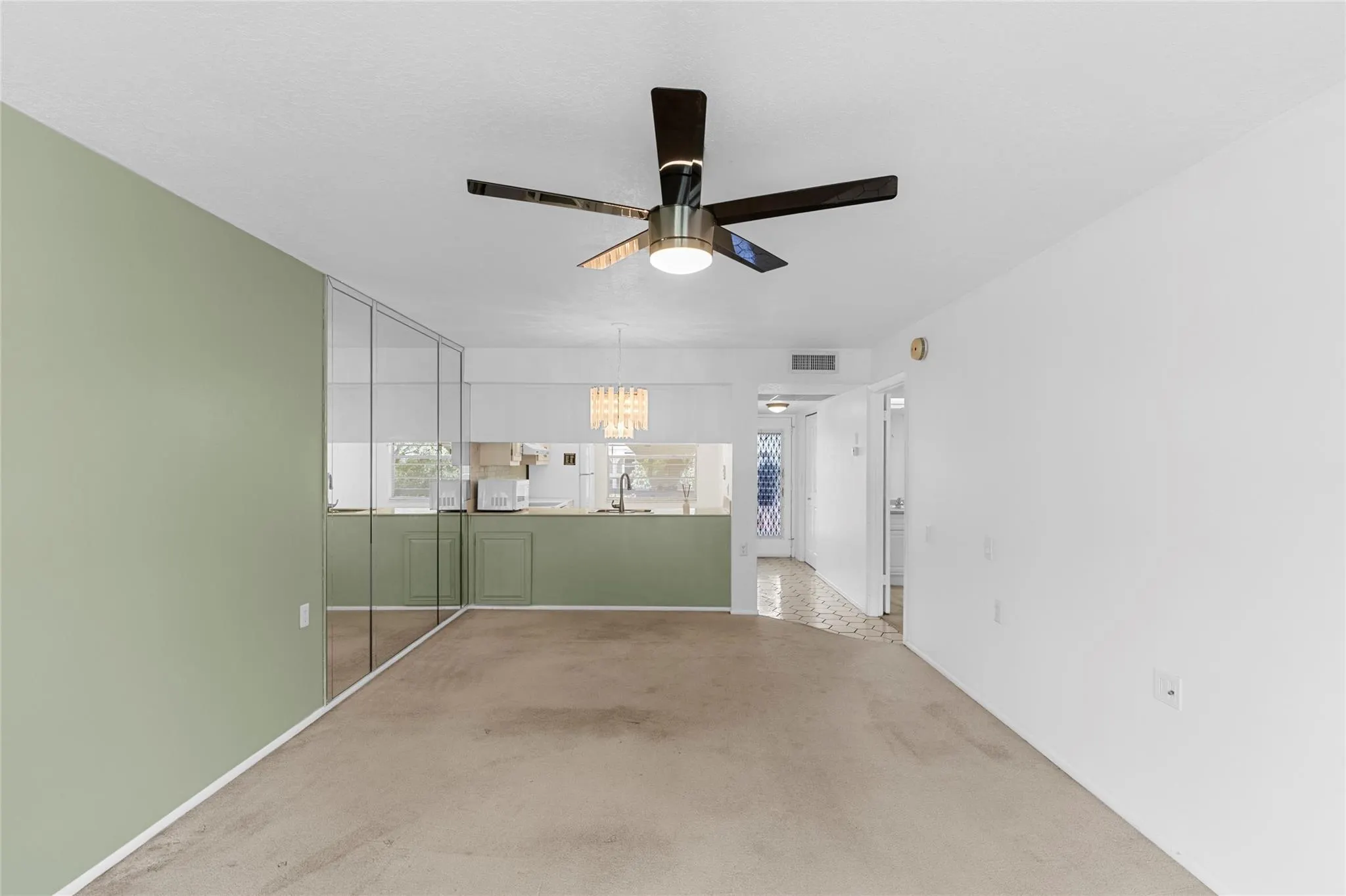 2701 Nassau Bnd, #D2
