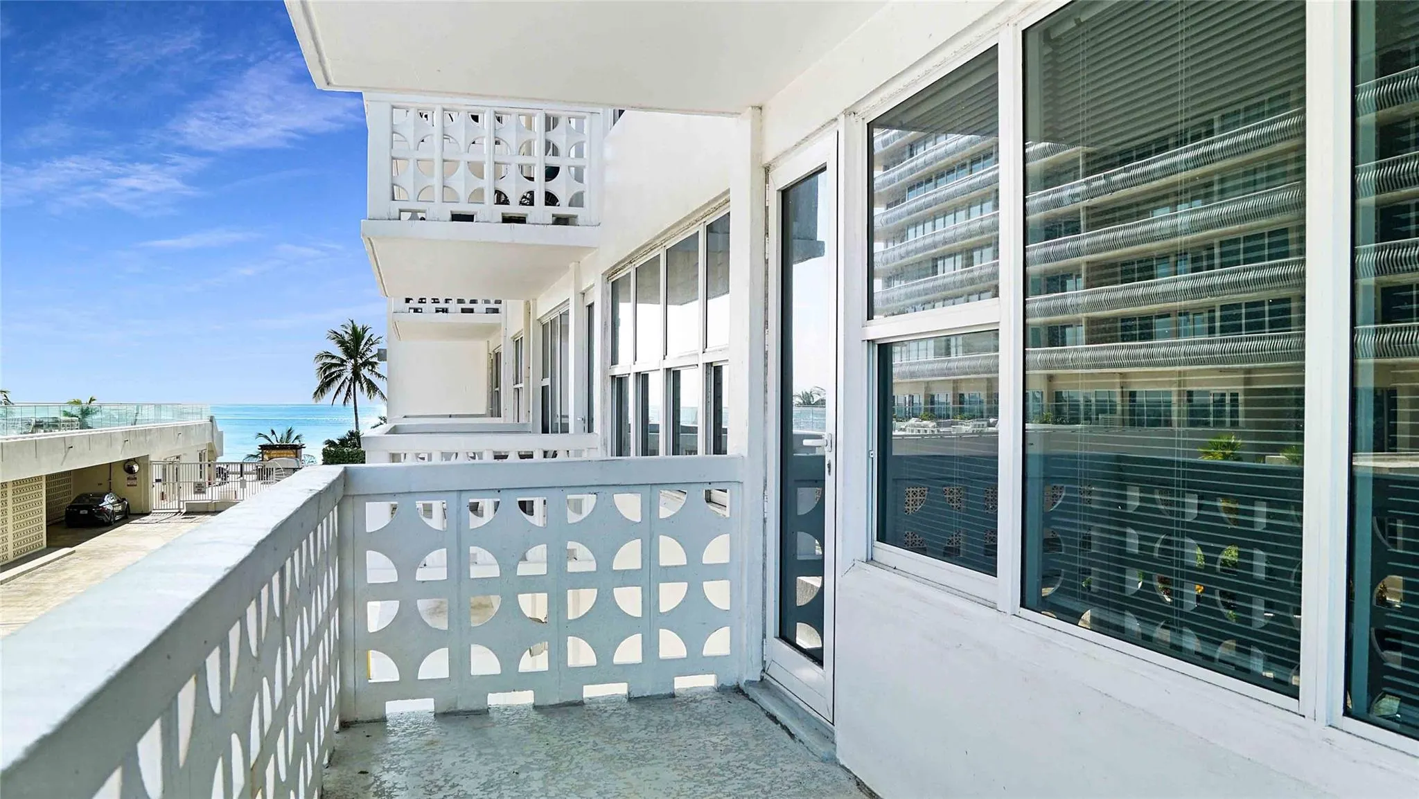 4010 Galt Ocean Dr, #214
