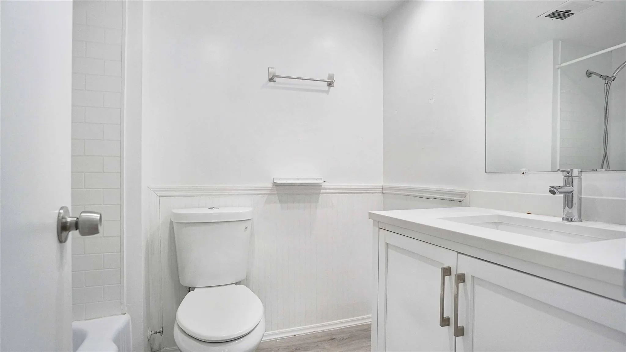 4010 Galt Ocean Dr, #214