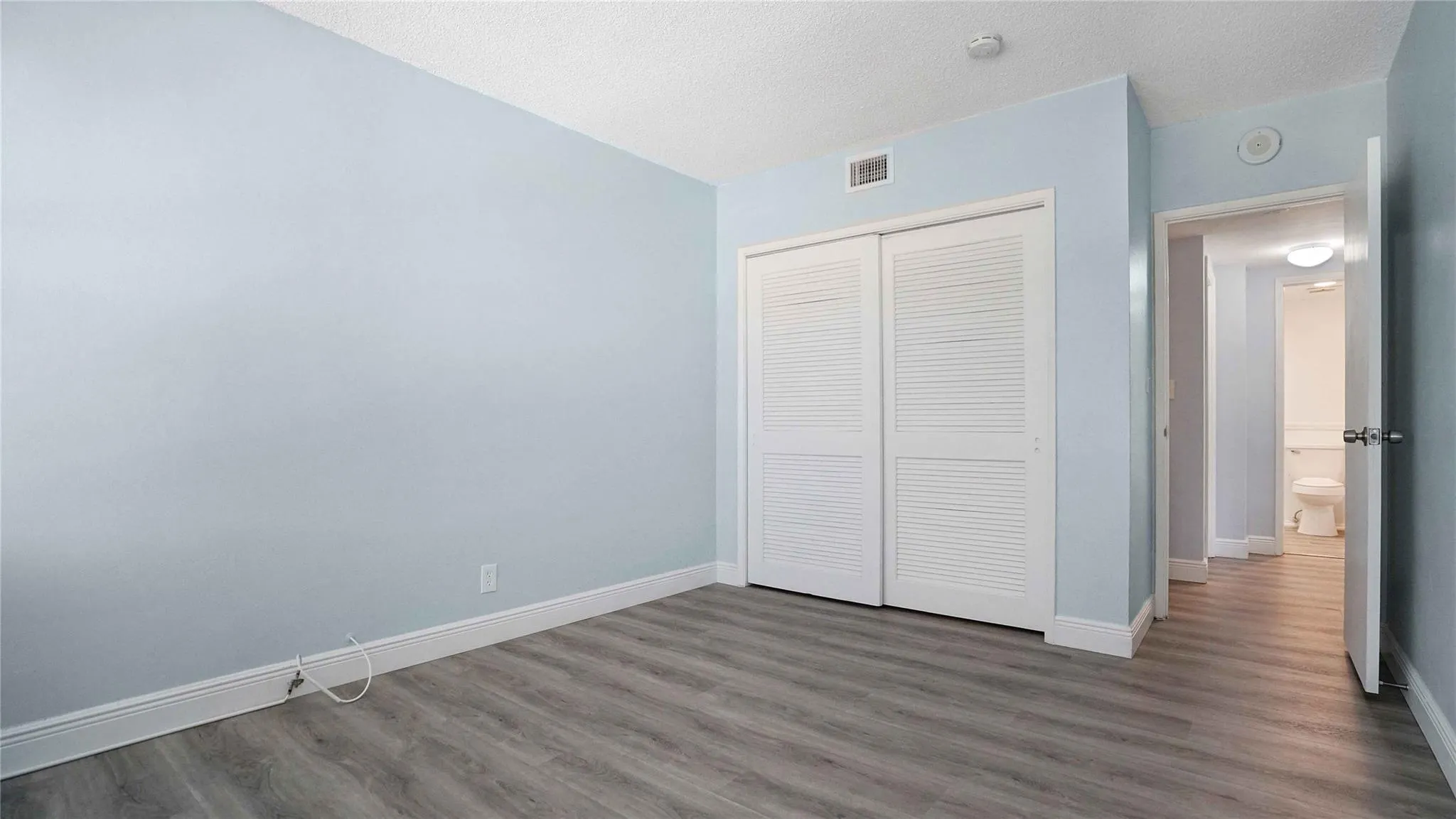 4010 Galt Ocean Dr, #214