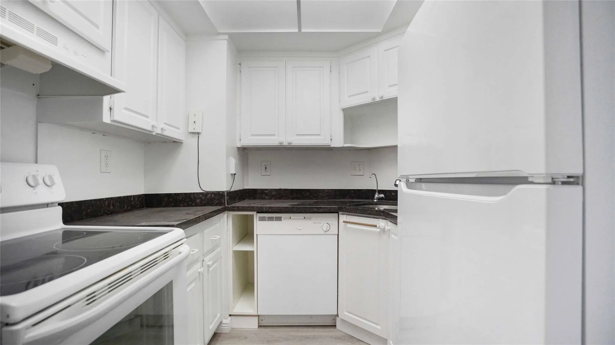 4010 Galt Ocean Dr, #214