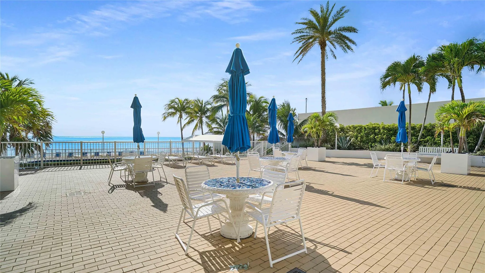 4010 Galt Ocean Dr, #214