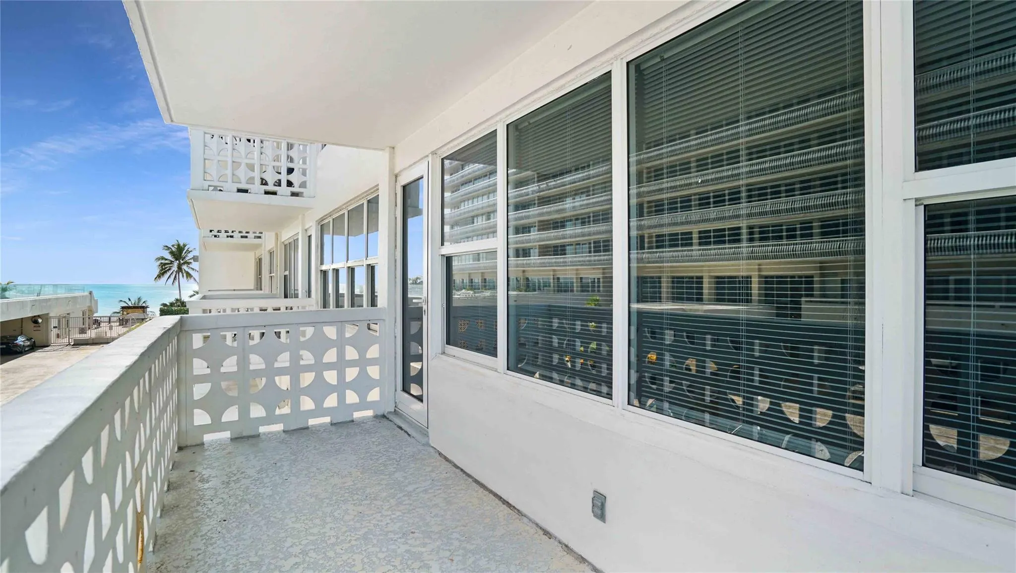 4010 Galt Ocean Dr, #214