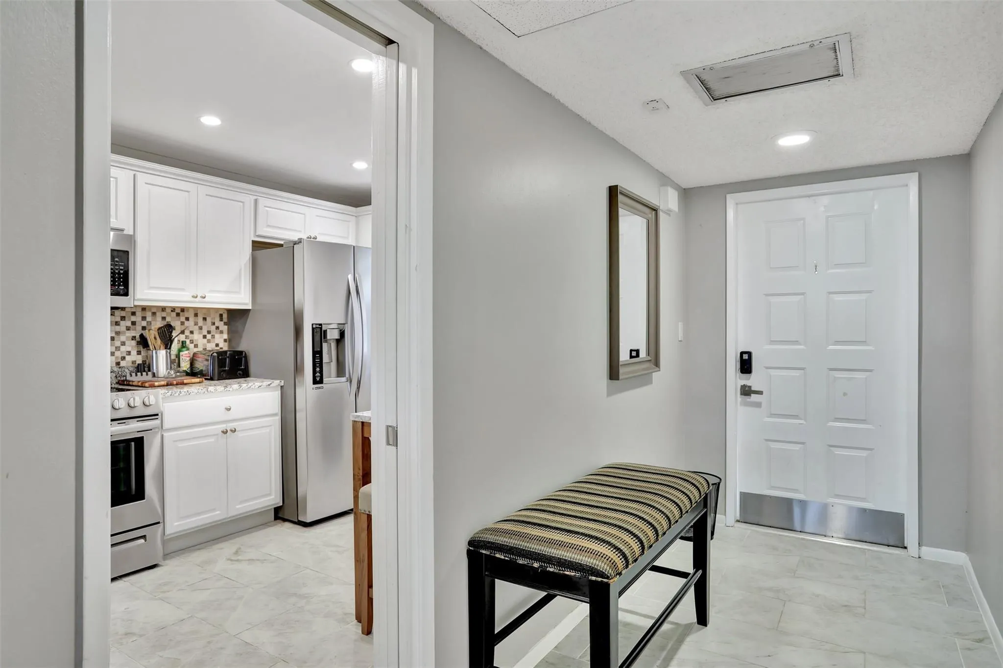 3503 Oaks Way, #405