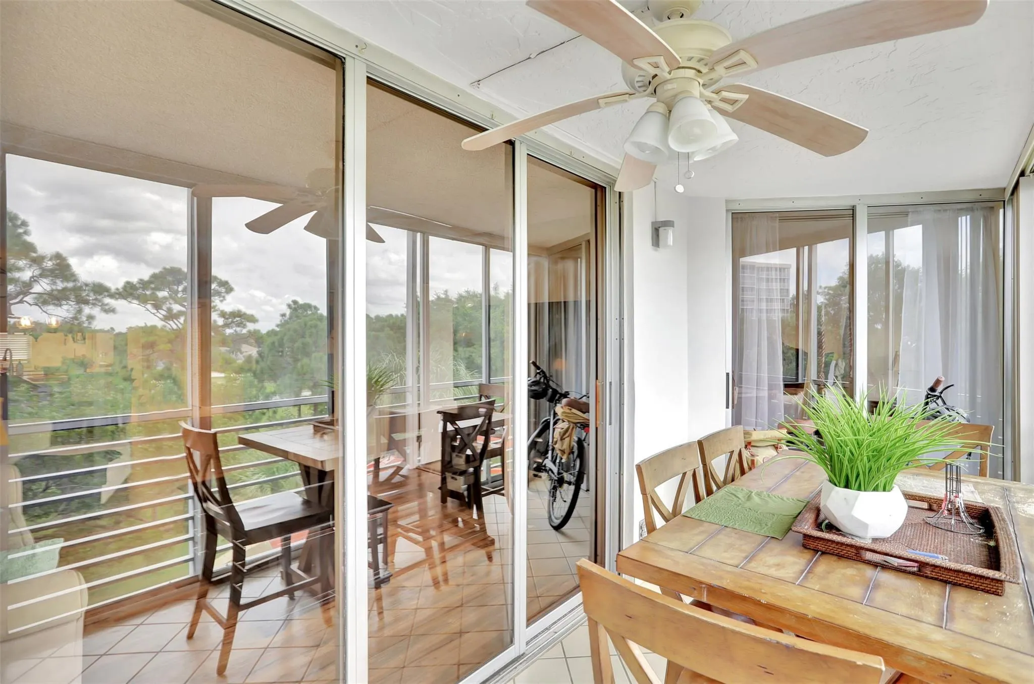 3503 Oaks Way, #405