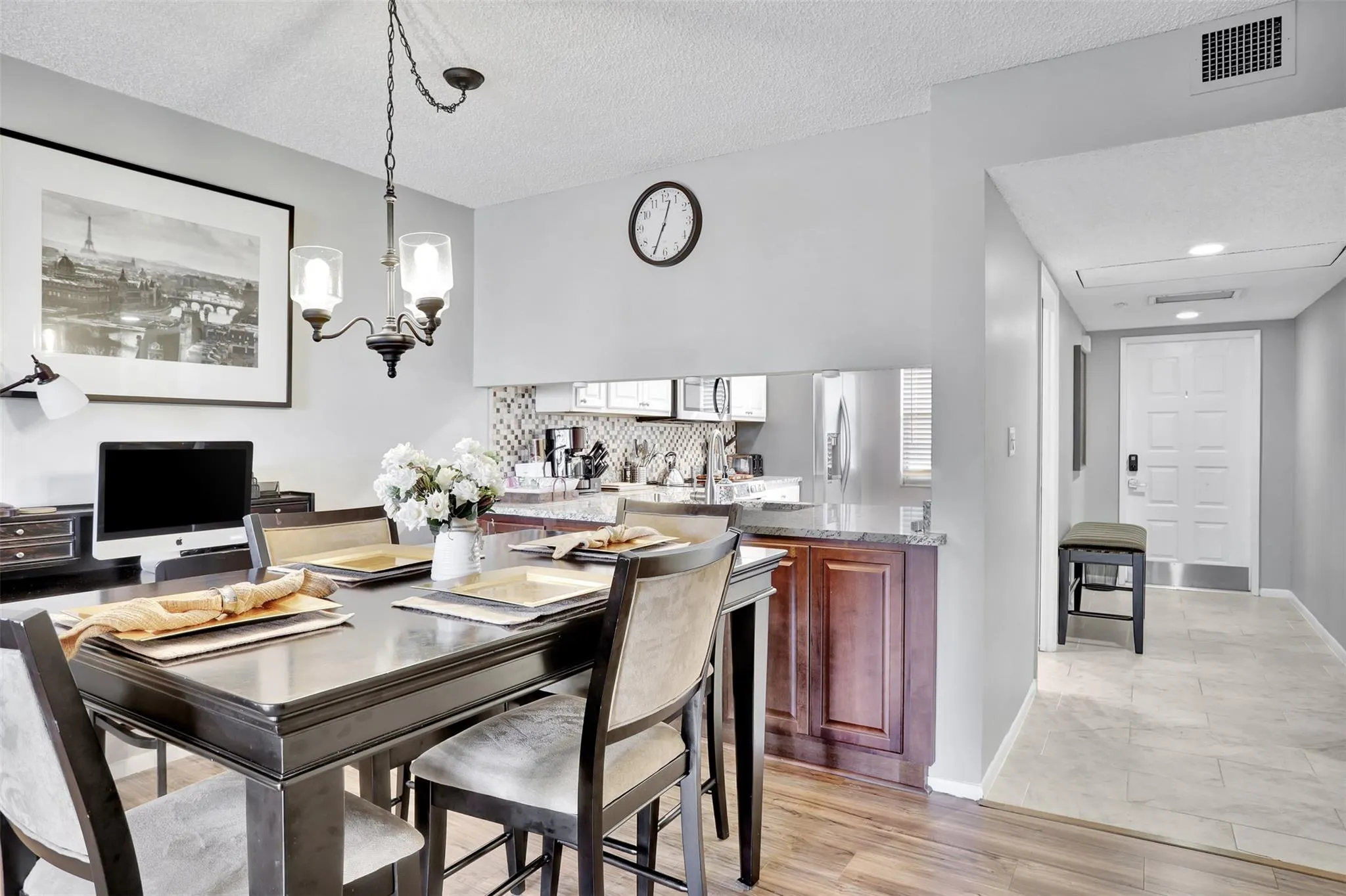 3503 Oaks Way, #405
