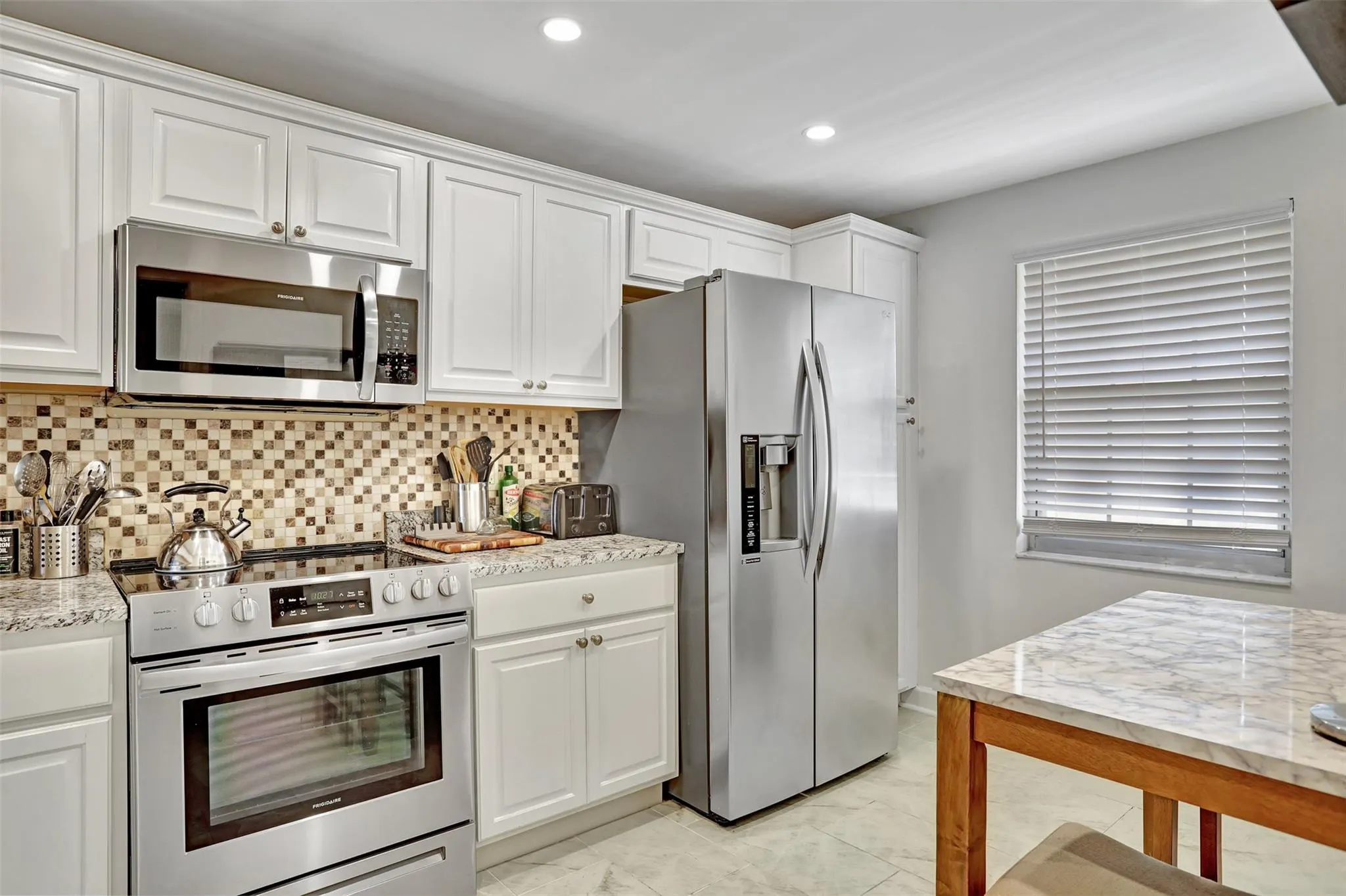 3503 Oaks Way, #405