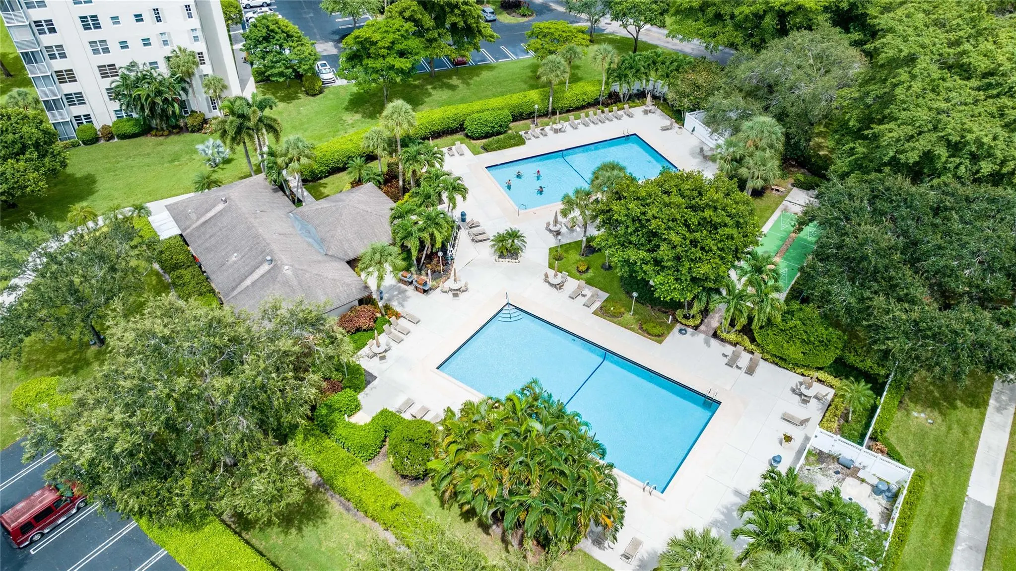 3503 Oaks Way, #405