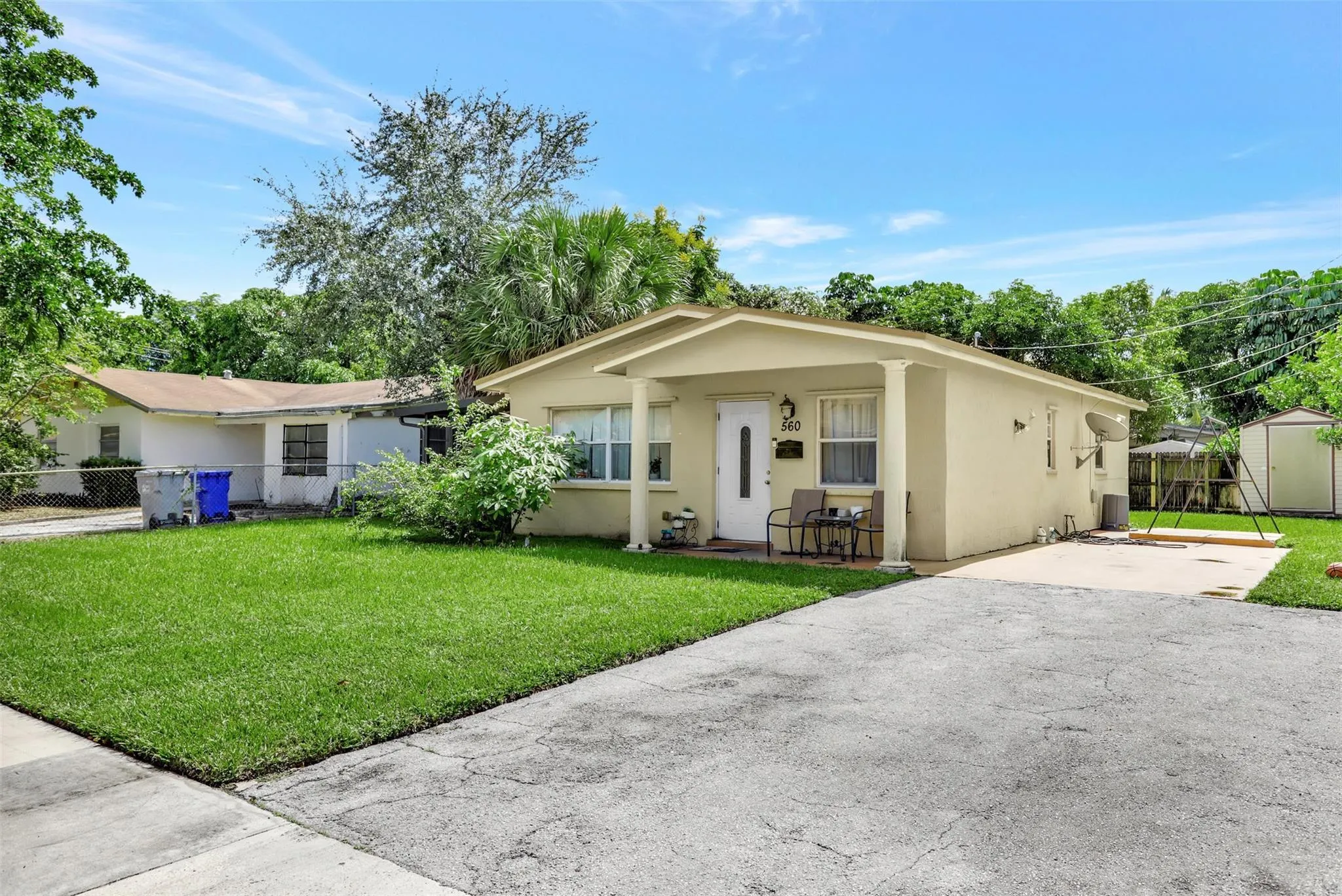560 NW 21st Ct