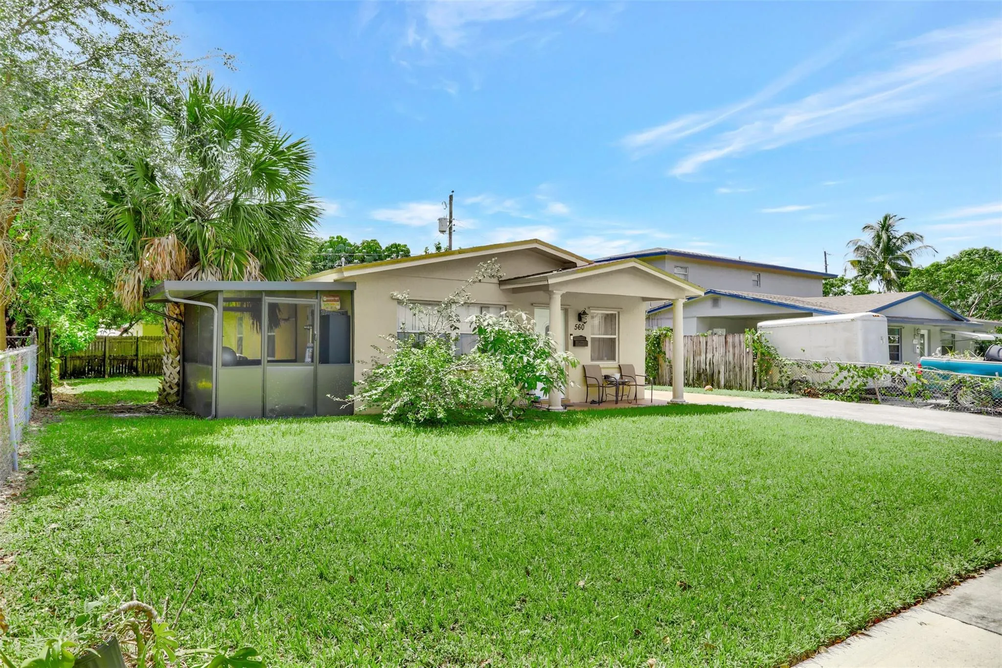 560 NW 21st Ct