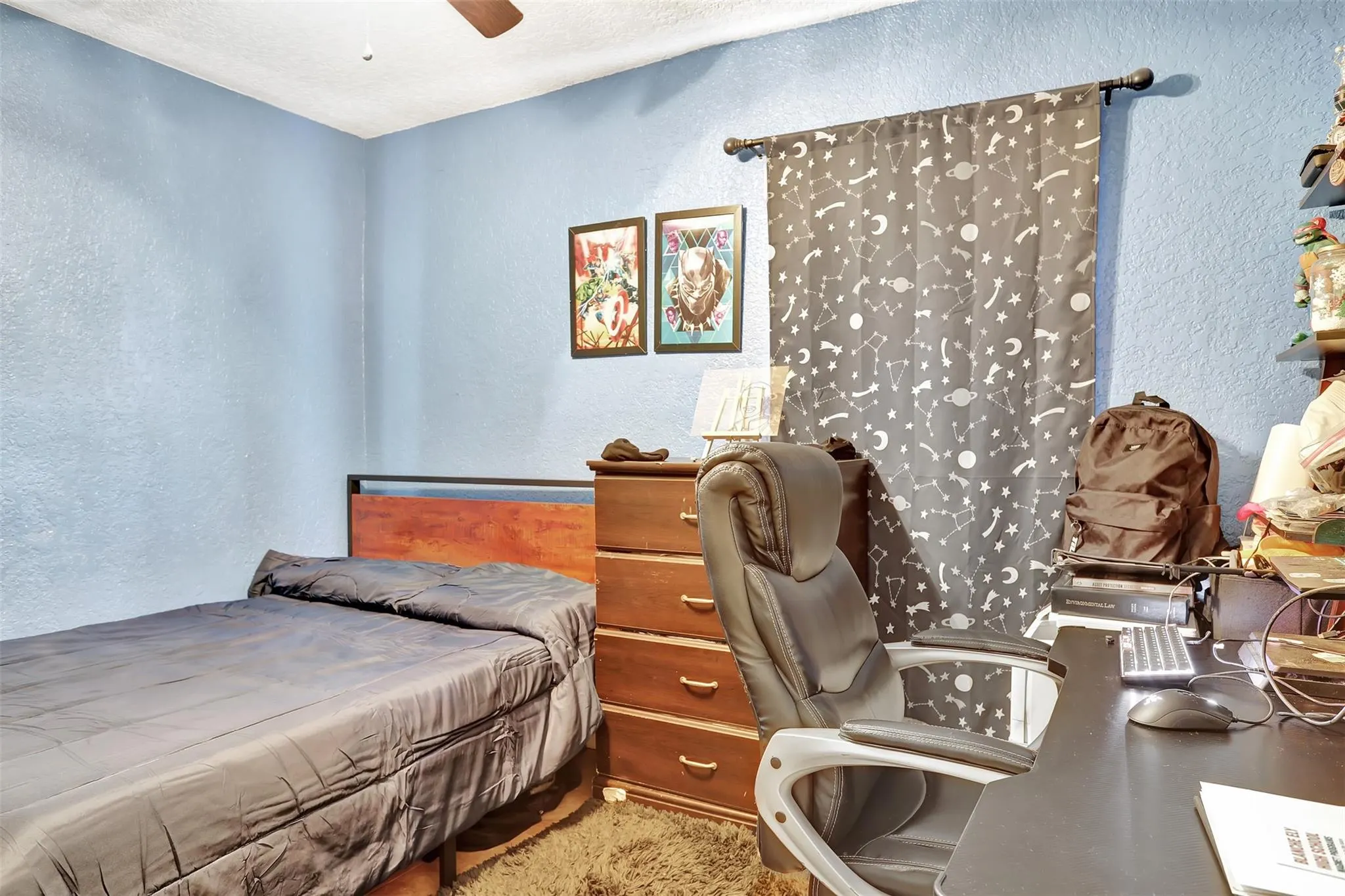 560 NW 21st Ct