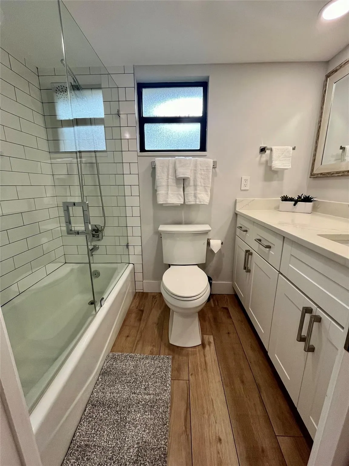 11863 Wimbledon Cir, #536