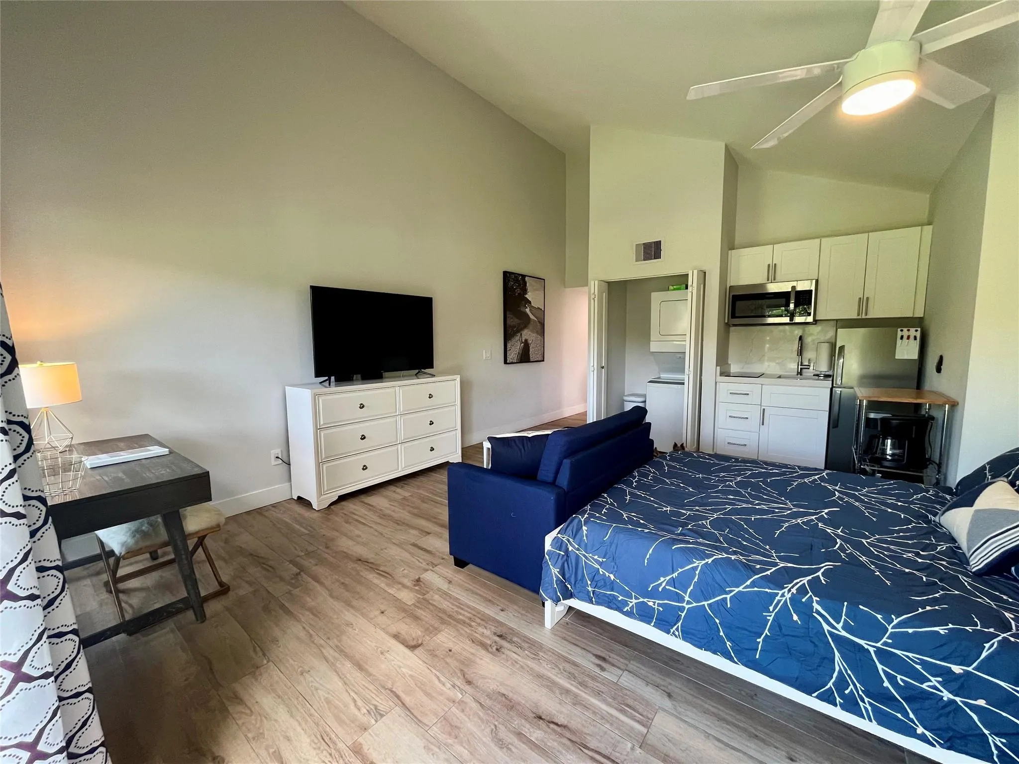 11863 Wimbledon Cir, #536