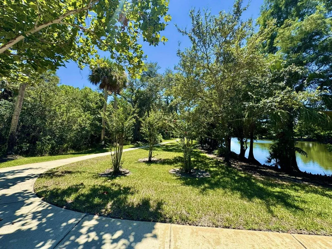 2000 SE Korona Dr