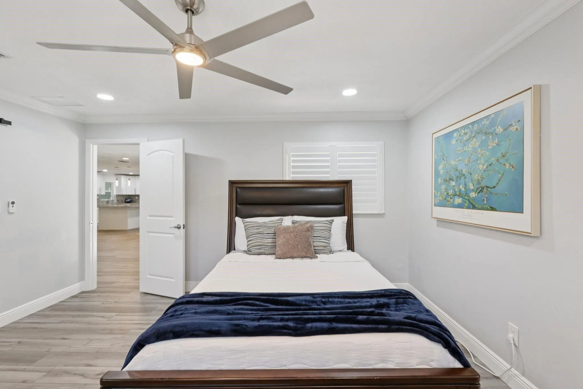 7820 NW 45th St