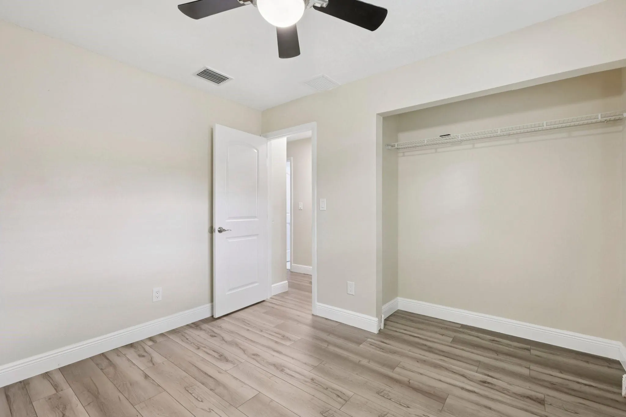 7820 NW 45th St