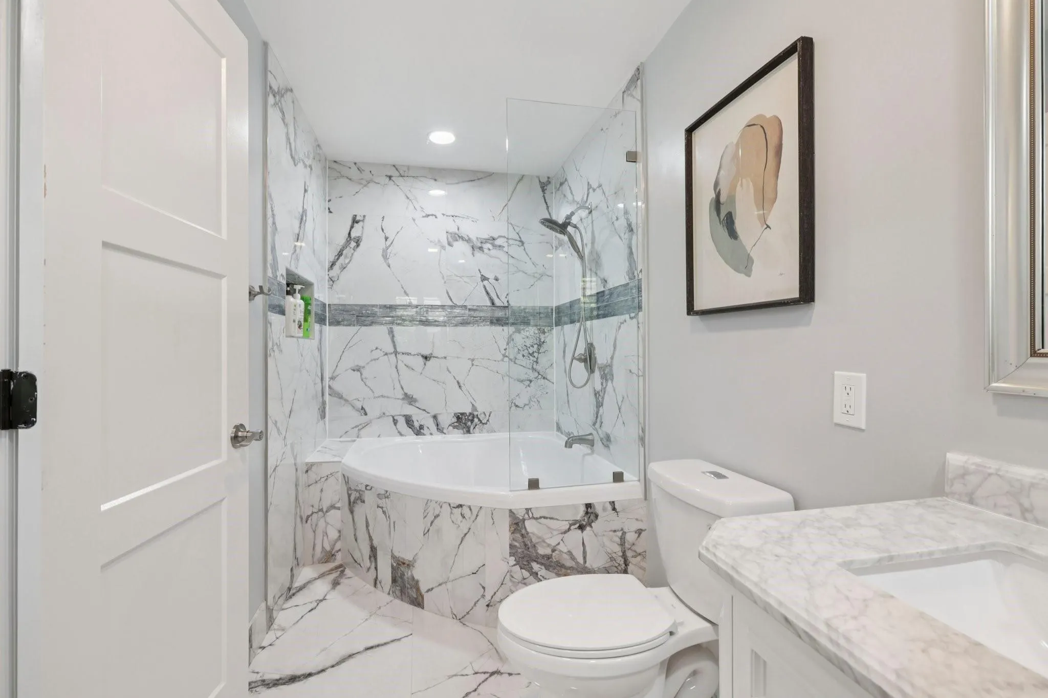 7820 NW 45th St