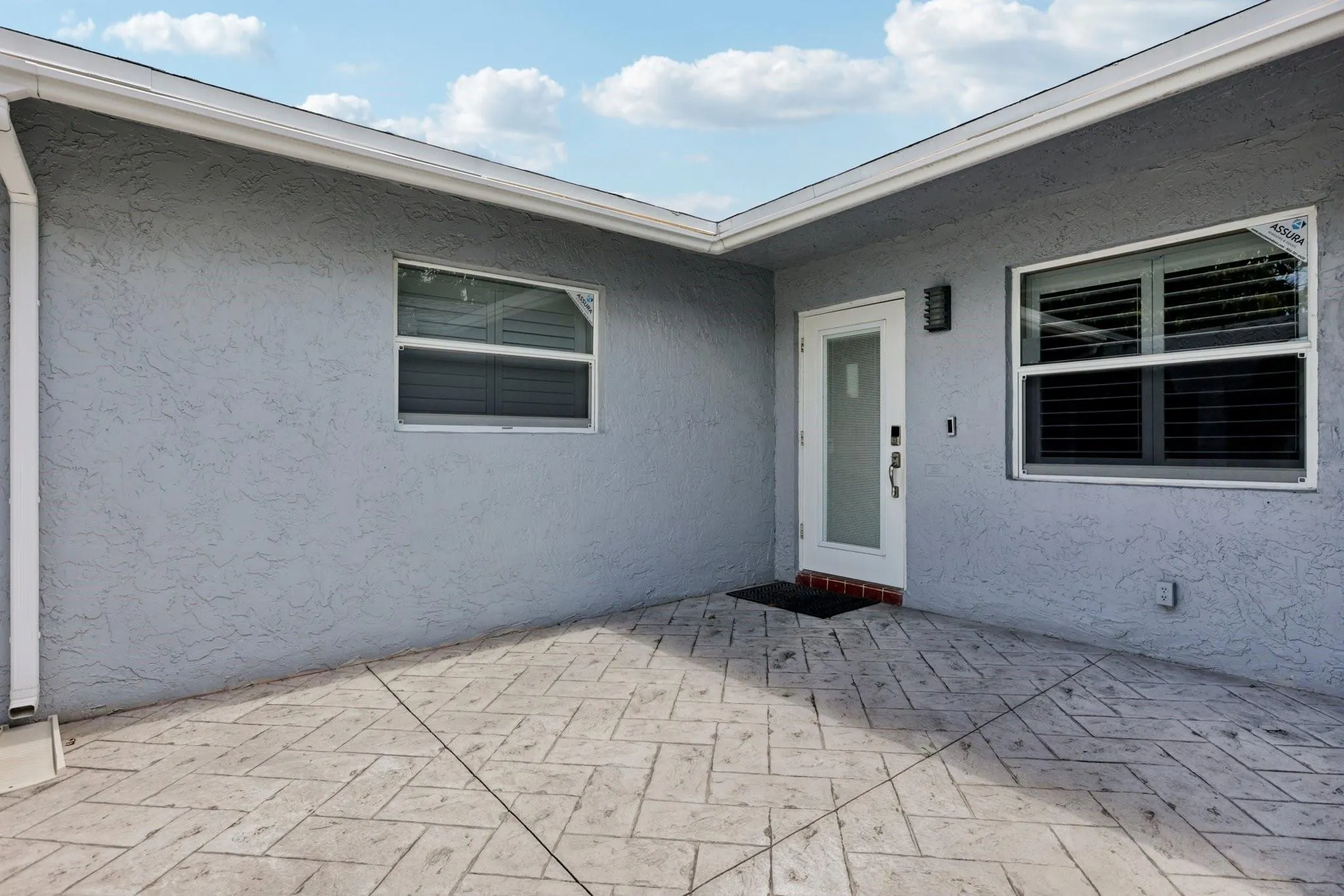 7820 NW 45th St