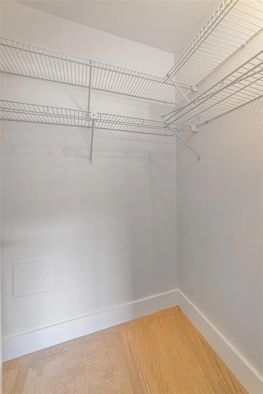 1951 NE 39th St, #256