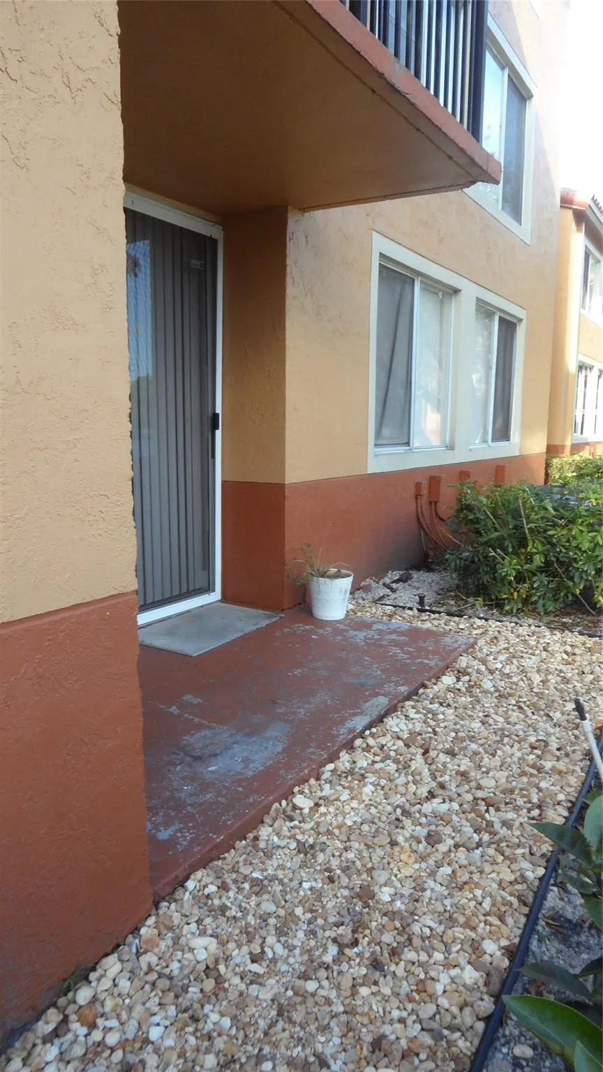 10749 Cleary Blvd, #104