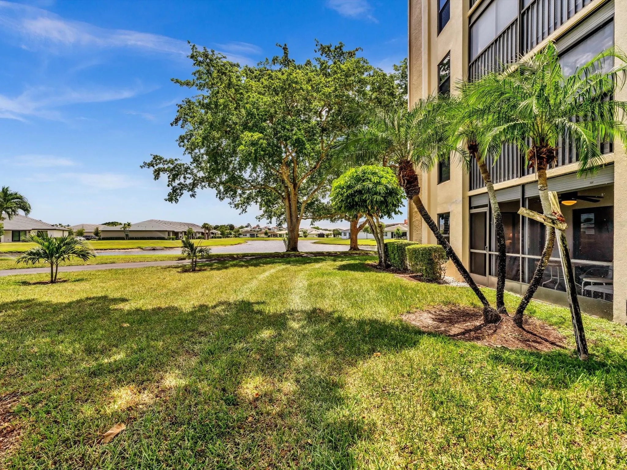14426 Amberly Ln, #108