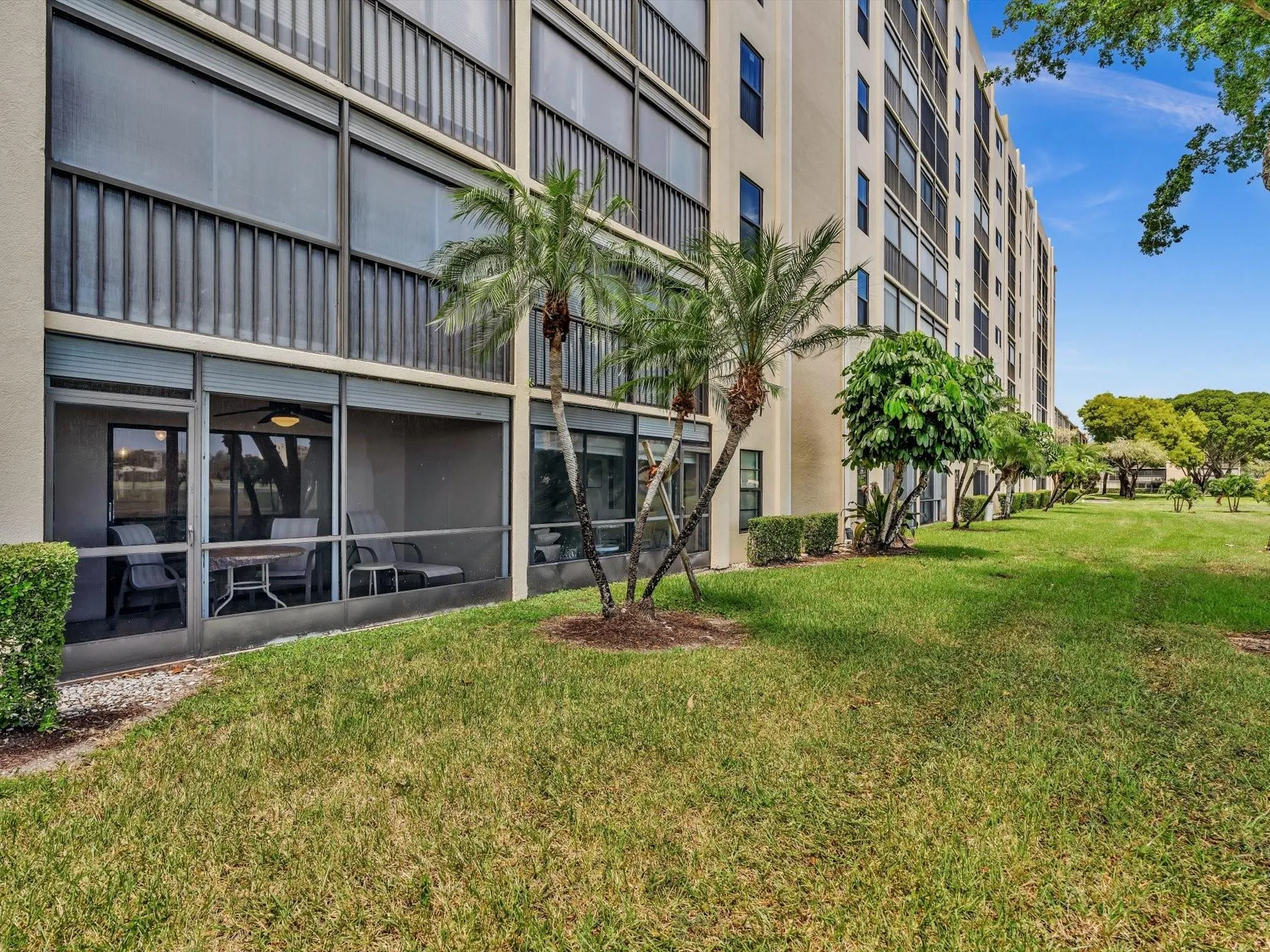 14426 Amberly Ln, #108