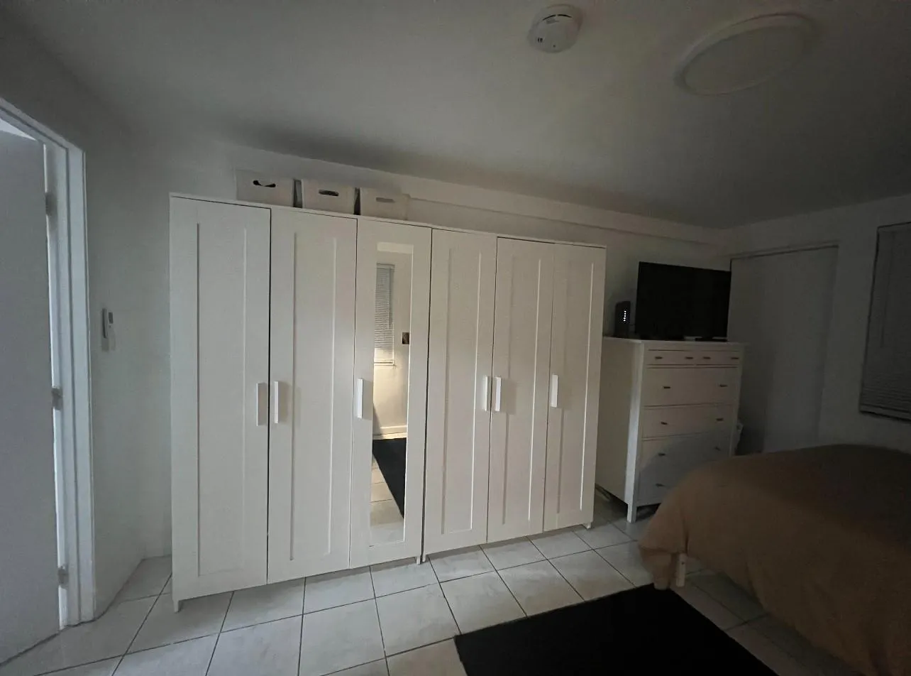 1340 NE 204th Ter