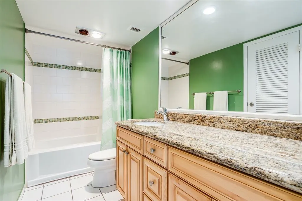 405 N Ocean Blvd, #915