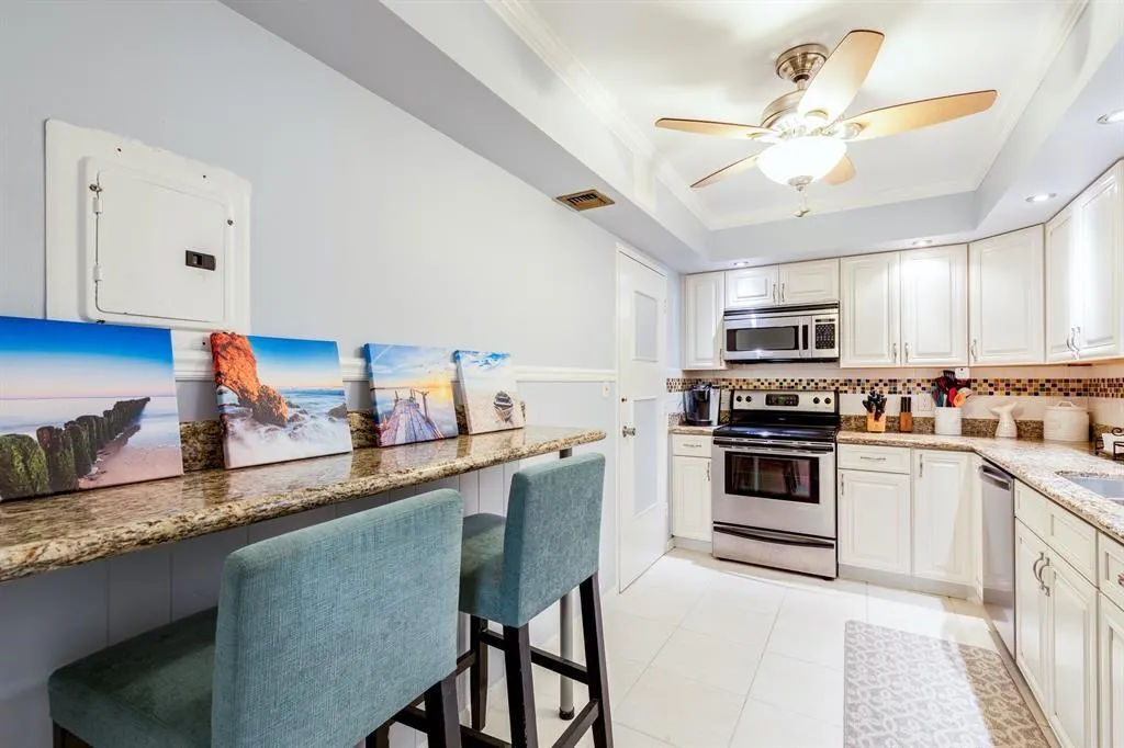 405 N Ocean Blvd, #915