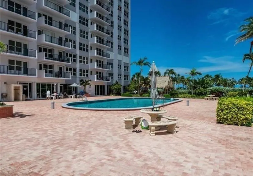 405 N Ocean Blvd, #915